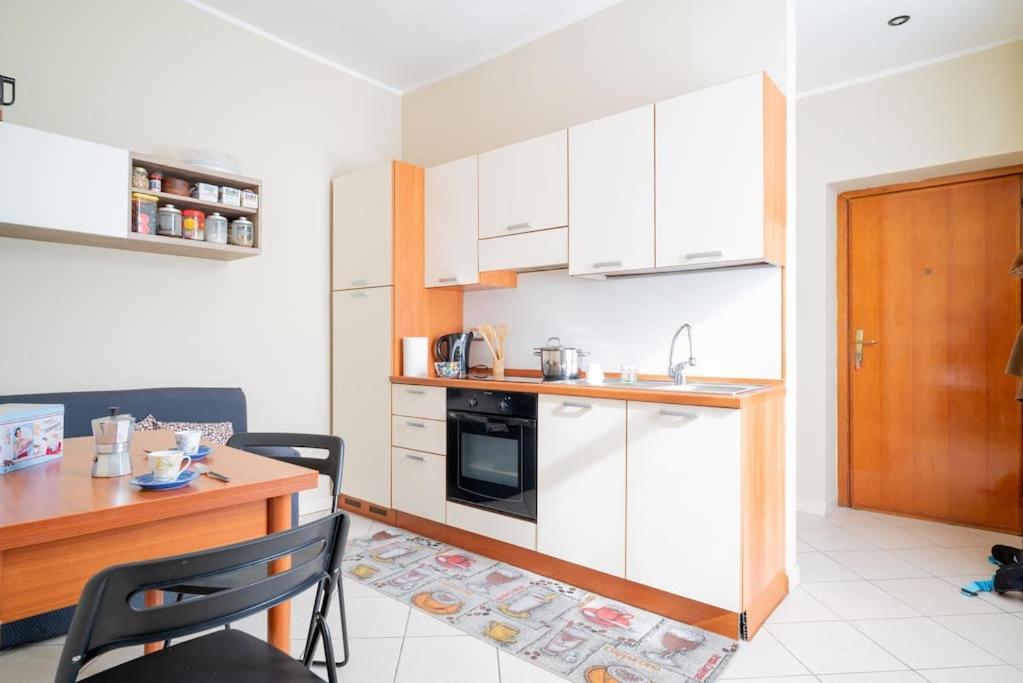 River Apartment - Affitti Brevi Italia Lecco Exterior foto